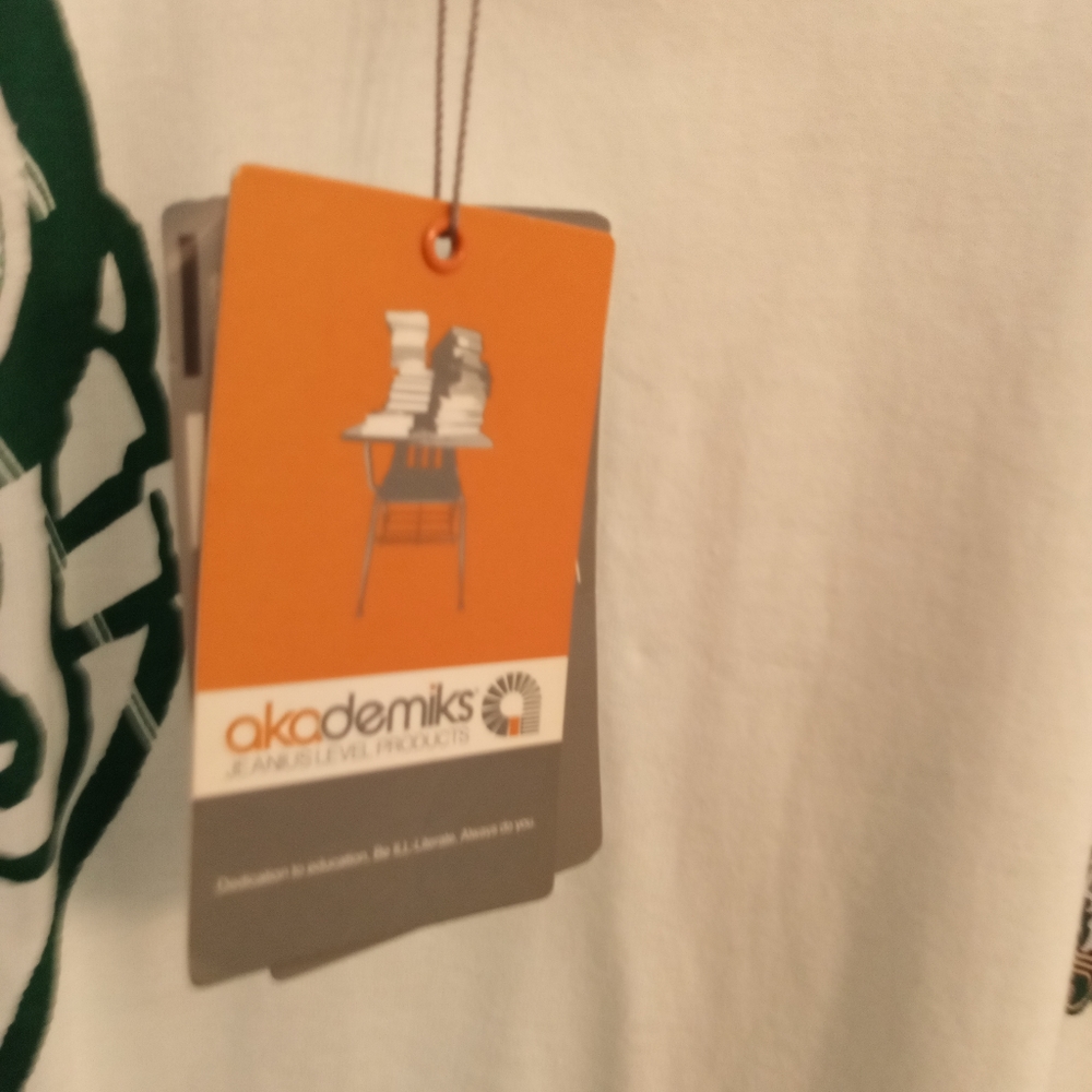 Academiks tee shirt..(never worn) - Picture 5 of 7
